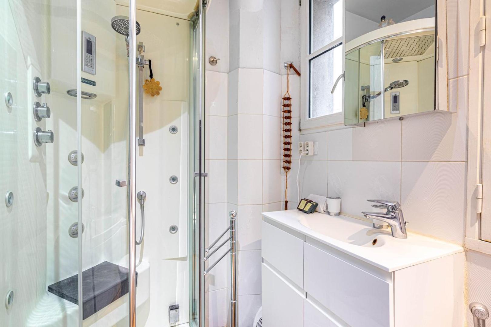 Guestready - Charming Vintage With Iconic Views Appartement Parijs